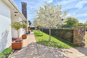 Photo 23- click for photo gallery